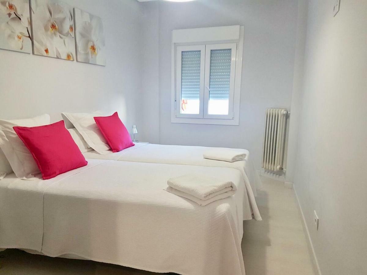 Ferienwohnung Apartamento Mugica 22 Logroño Exterior foto
